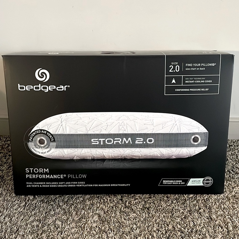 Brand new, never used Bedgear Storm 2.0 Performance Pillow.